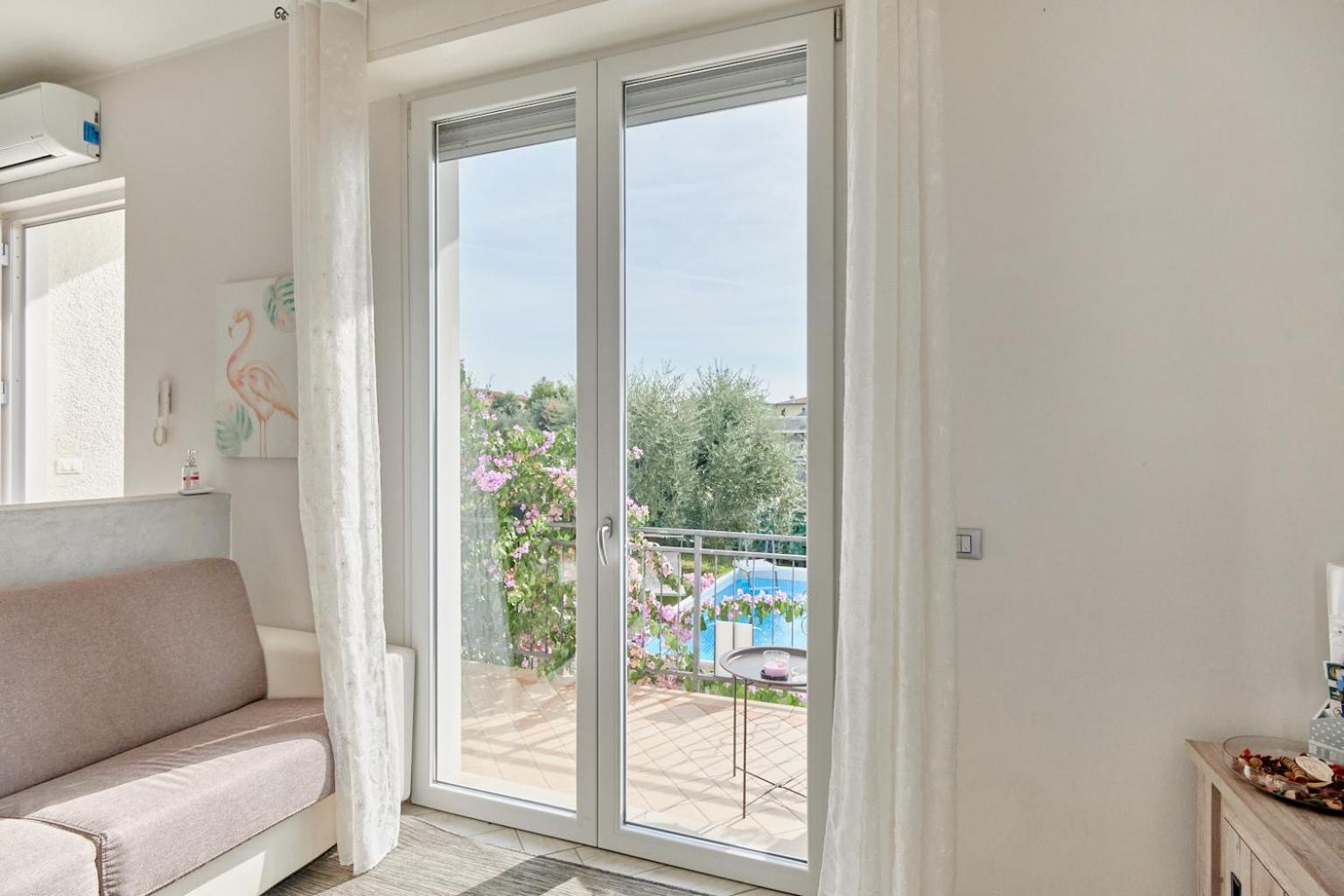 App. Mimosa Minerva Holiday Home مانربا ديل جاردا المظهر الخارجي الصورة